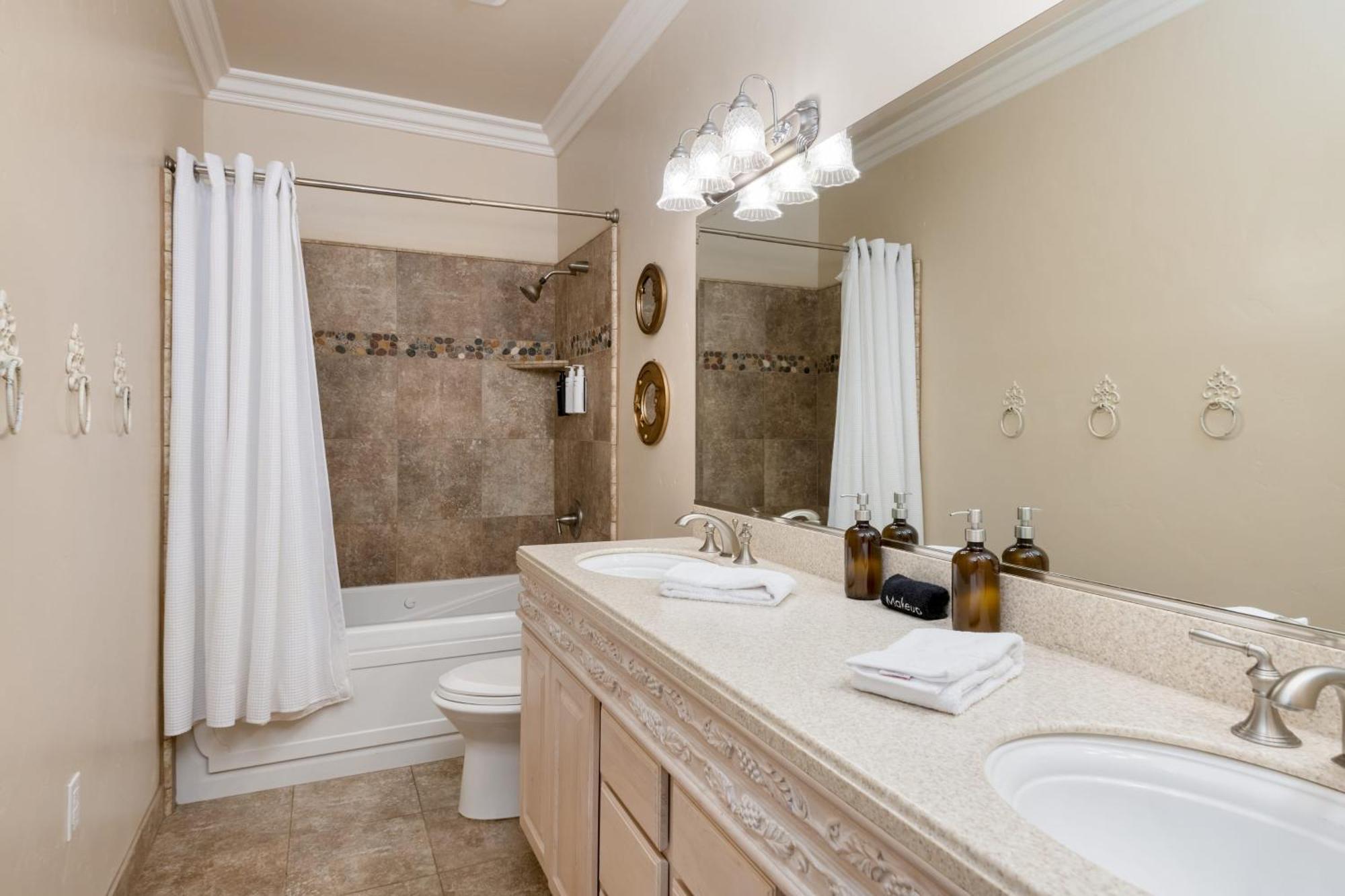 Grand Contento By Avantstay Extraordinary Estate W Pool Hot Tub Movie Room Temecula Exterior photo